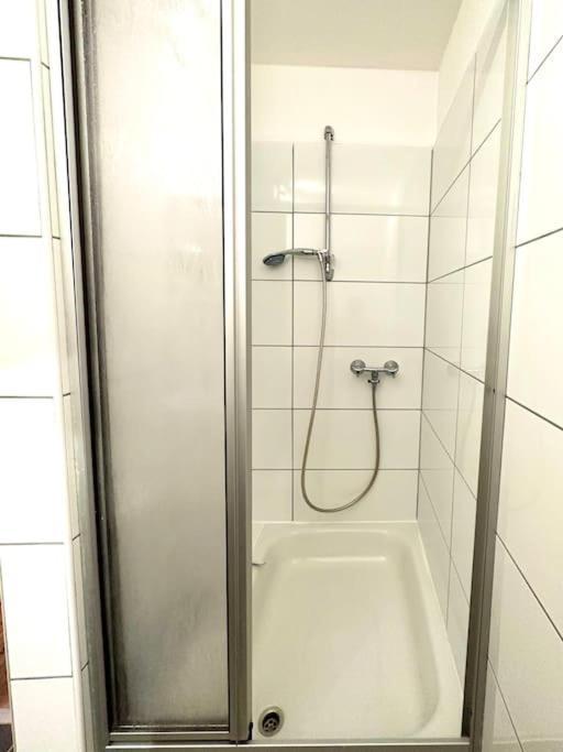 Modern Eingerichtete Wohnung Im Stadtzentrum Zittau Kostenloser Parkplatz المظهر الخارجي الصورة